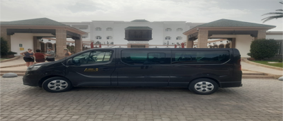 B. Renault Trafic Up To 7 PAX 03